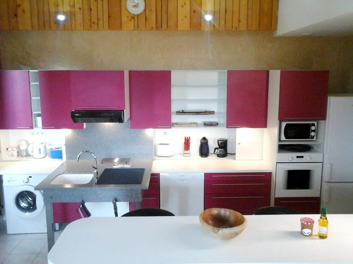 Holiday home Maison Charmante A Plan-De-Baix Avec Vue Montagne.
